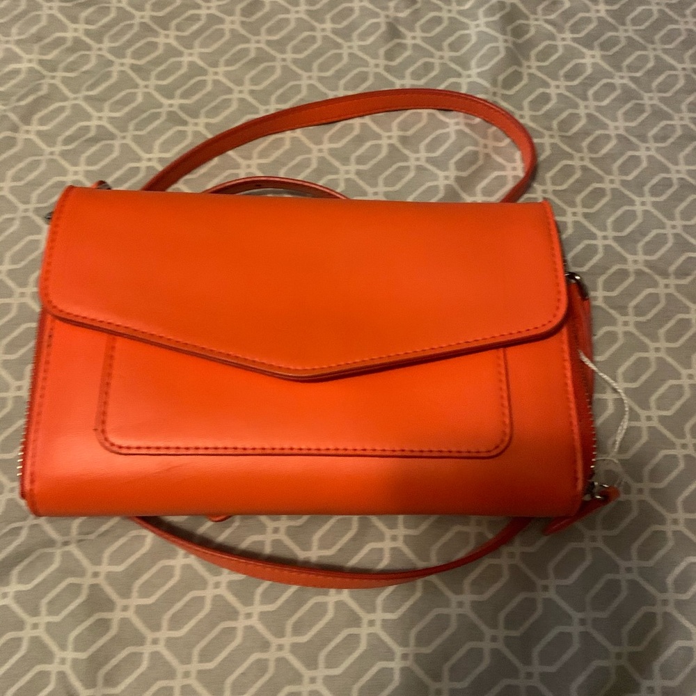 Vera Bradley cross body gently used